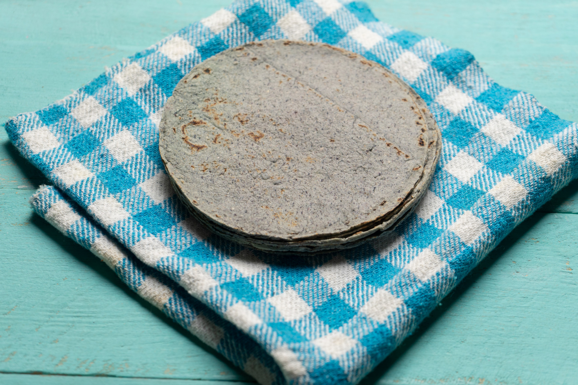 are blue corn tortillas better for you